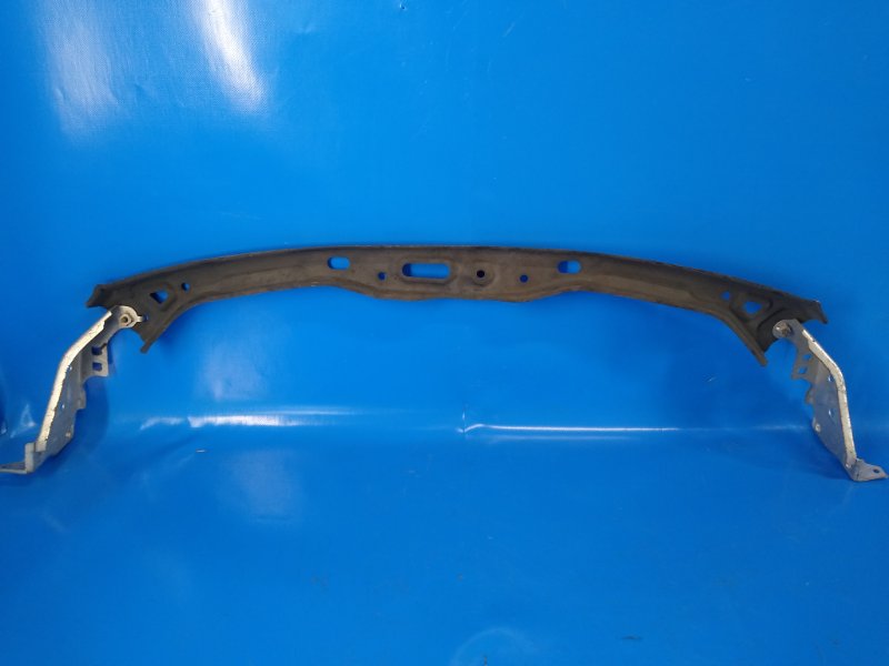 Кронштейн переднего бампера LAND CRUISER PRADO 150 09-17