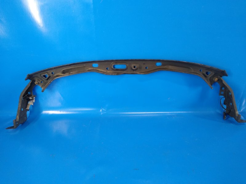 Кронштейн переднего бампера LAND CRUISER PRADO 150 09-17