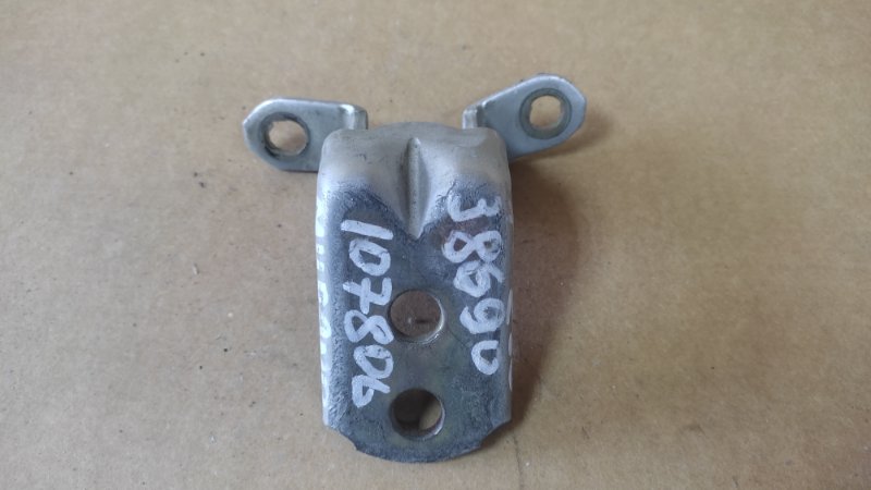 Петля двери верхняя передняя левая MURANO Z50 02-07 Петля двери верхняя передняя левая MURANO Z50 02-07