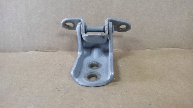 Запчасть петля двери нижняя передняя левая NISSAN MURANO Z50 02-07 Б/У Петля двери нижняя передняя левая NISSAN MURANO Z50 02-07 Б/У