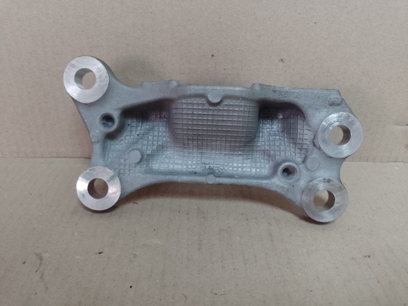 Кронштейн опоры двигателя ACURA RDX 19-