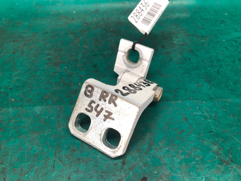 Петля двери верхняя задняя правая DODGE DART 12-16 2015 2.4 ED6 68082432AE Б/У