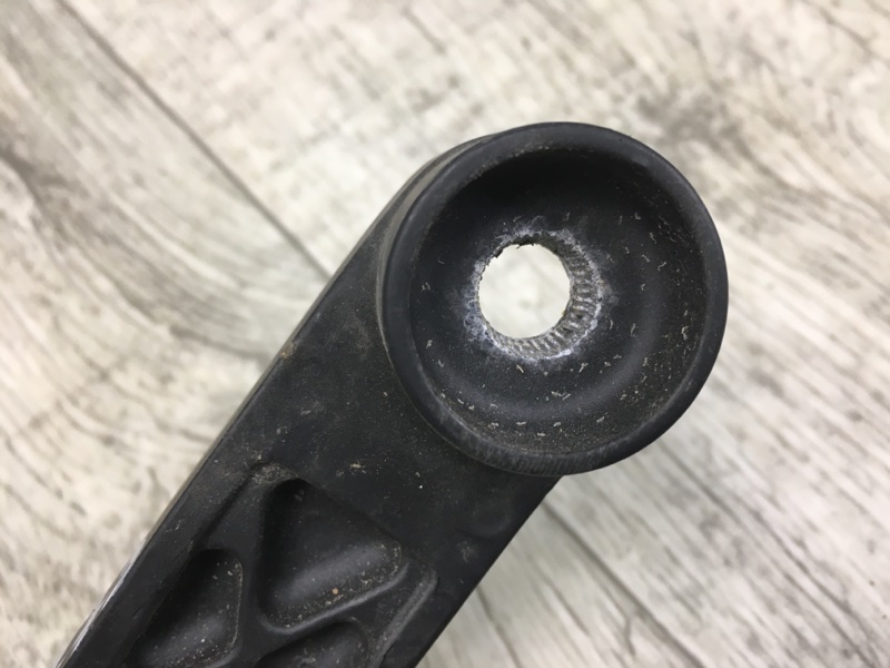 Поводок стеклоочистителя передний левый SOUL AM 08-13 2011 G4NA Поводок стеклоочистителя передний левый SOUL AM 08-13 2011 G4NA