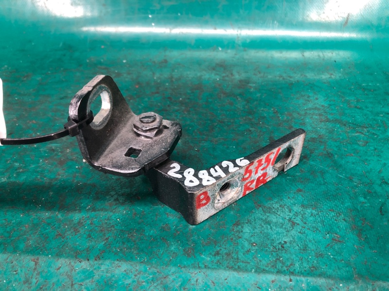 Петля двери верхняя задняя правая FORD FOCUS 10-18 2017 2.0 CP9Z-5422800-A Б/У