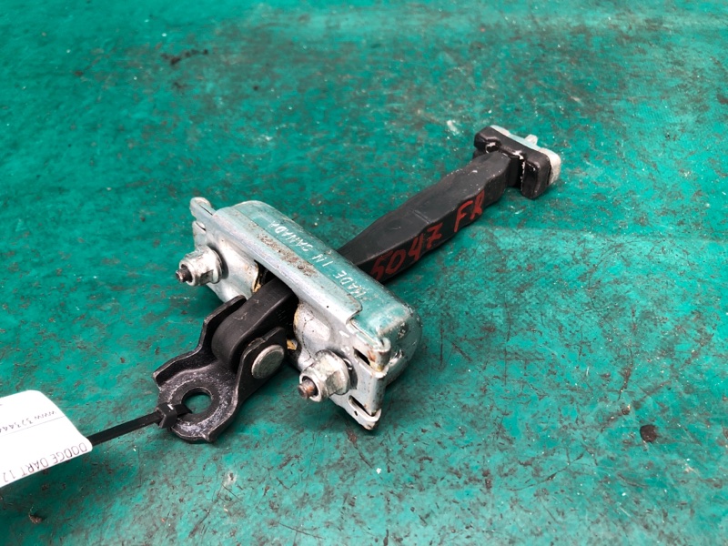 Ограничитель двери передний правый DART 12-16 2015 2.4 ED6