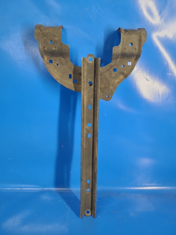 Панель передняя CT200 17- Панель передняя CT200 17-