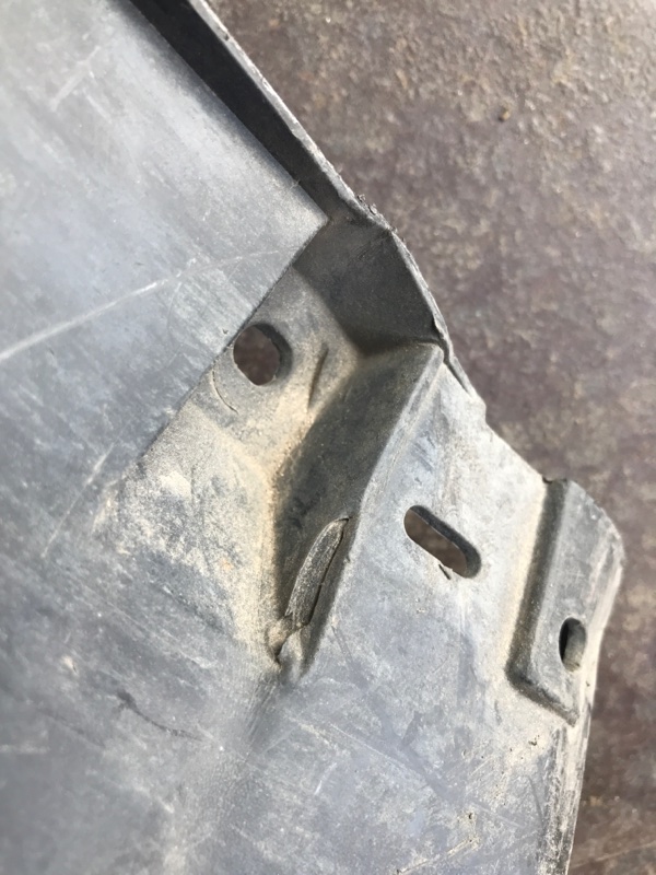 Накладка порога наружная правая JUKE 10-19 2011 Внедорожник 1.6 MR16DDT Накладка порога наружная правая JUKE 10-19 2011 Внедорожник 1.6 MR16DDT