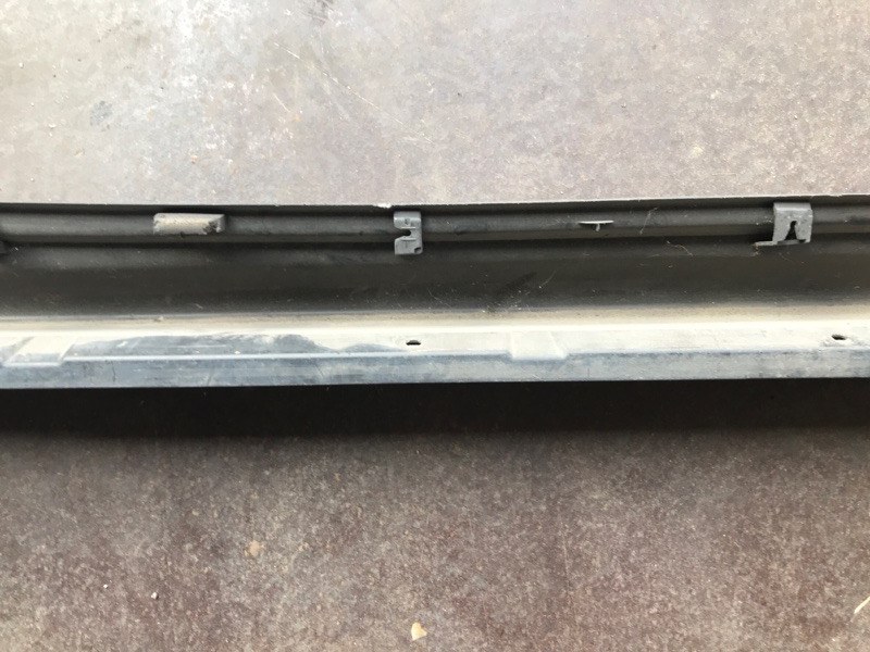 Накладка порога наружная правая JUKE 10-19 2011 Внедорожник 1.6 MR16DDT Накладка порога наружная правая JUKE 10-19 2011 Внедорожник 1.6 MR16DDT