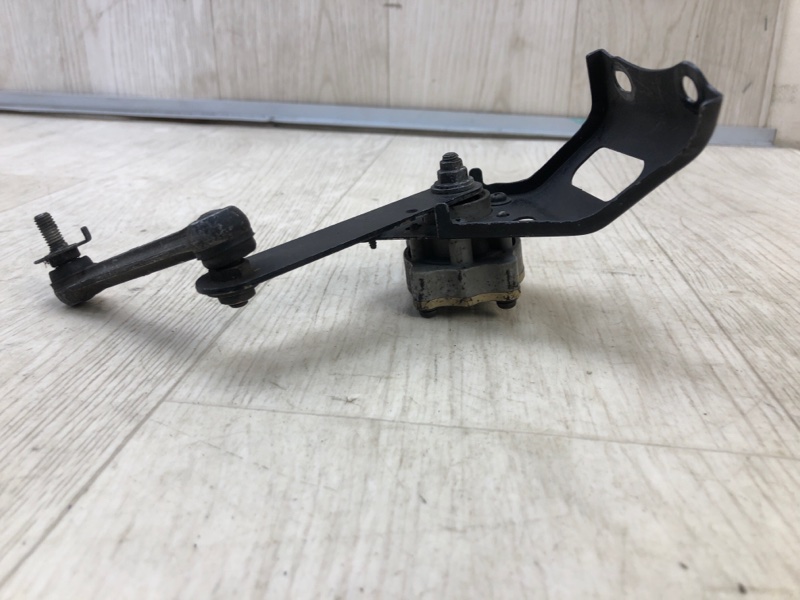 Датчик положения кузова задний левый LS430 00-06