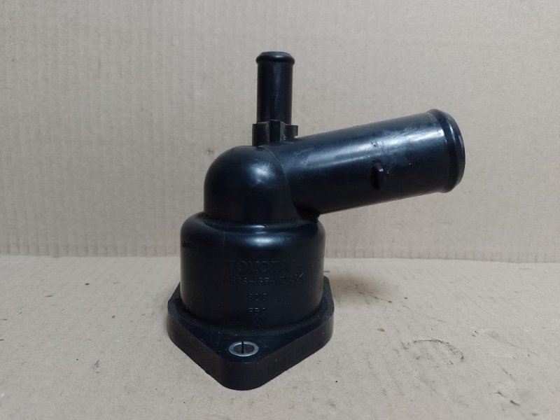 Корпус термостата TOYOTA PRIUS - 30 09-17 16031-37010 Б/У