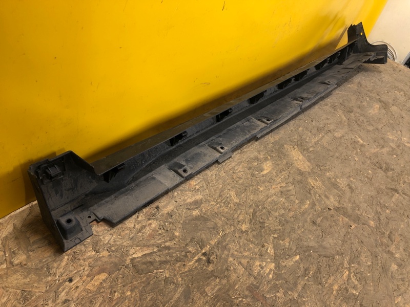 Накладка порога наружная правая NISSAN X-TRAIL/ROGUE T32 13-20