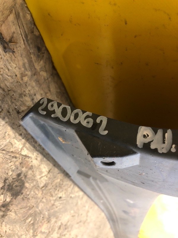 Накладка порога наружная левая PAJERO 06-21