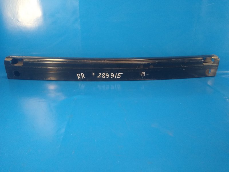 Усилитель заднего бампера TOYOTA CAMRY 70 17- 52171-33180 Б/У