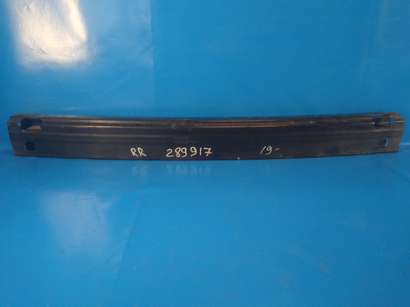 Усилитель заднего бампера TOYOTA CAMRY 70 17- 52171-33180 Б/У