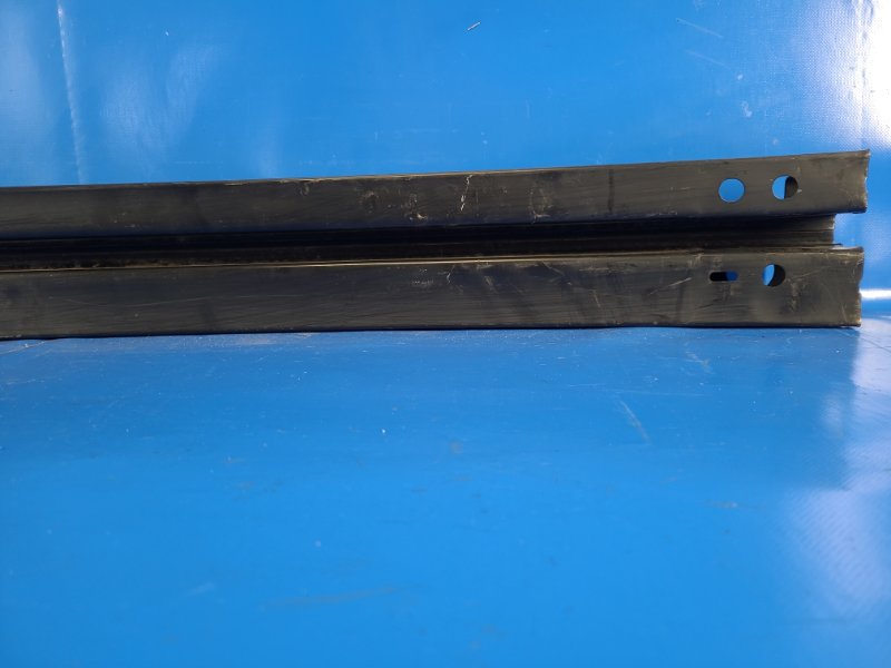 Усилитель заднего бампера CAMRY 70 17- Усилитель заднего бампера CAMRY 70 17-