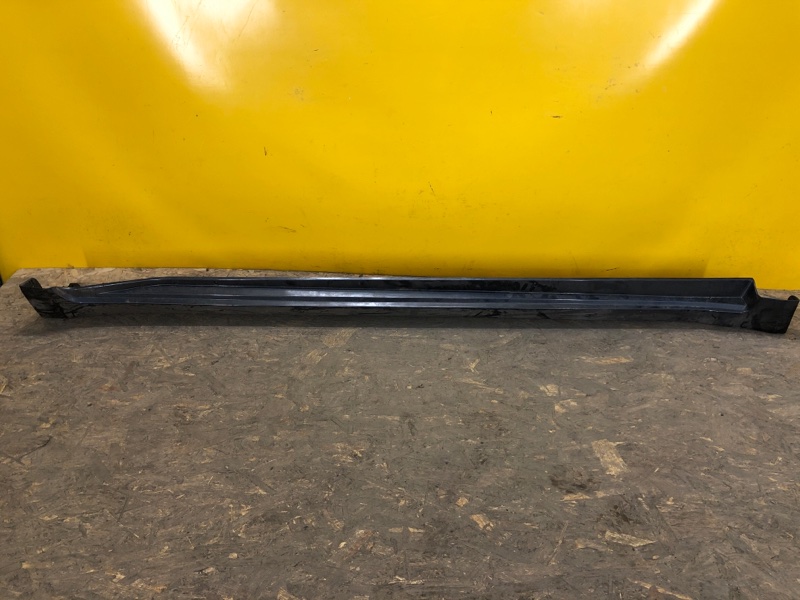 Запчасть накладка порога наружная правая TOYOTA AVENSIS 08-18 75850-05010 Б/У Накладка порога наружная правая TOYOTA AVENSIS 08-18 75850-05010 Б/У