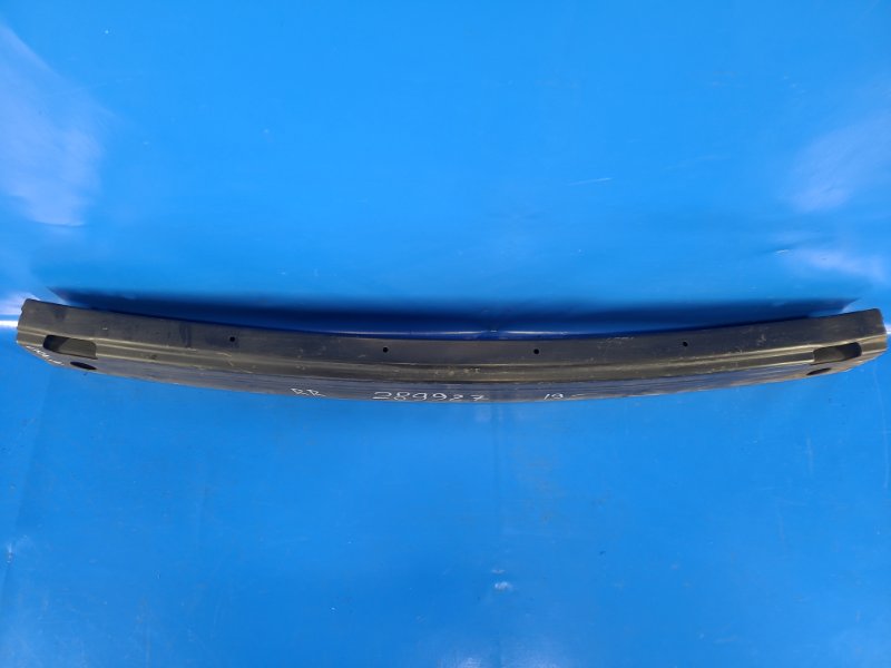 Усилитель заднего бампера CAMRY 70 17- Усилитель заднего бампера CAMRY 70 17-