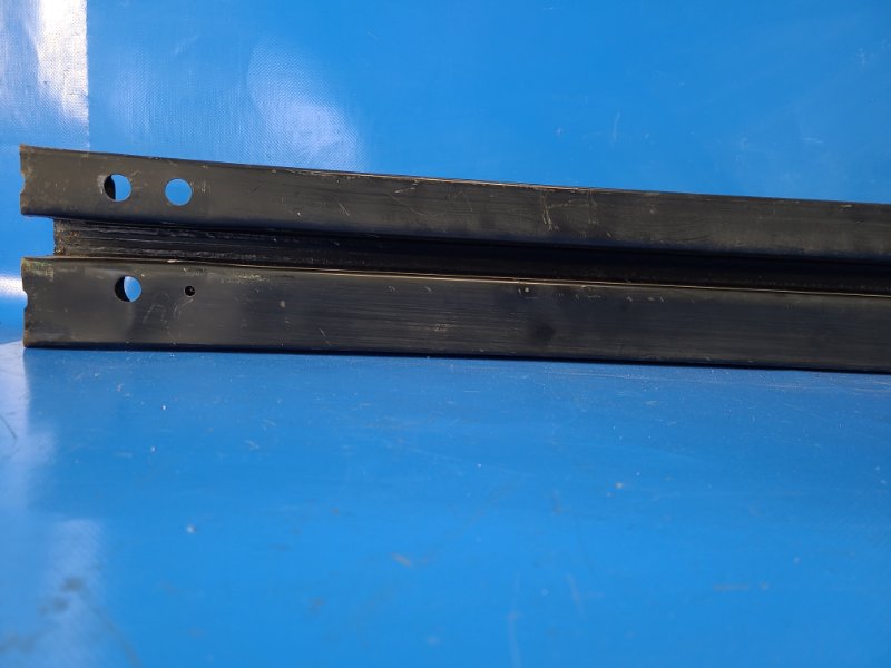 Усилитель заднего бампера CAMRY 70 17- Усилитель заднего бампера CAMRY 70 17-