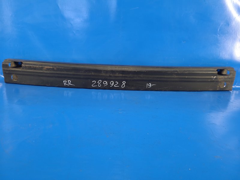 Усилитель заднего бампера TOYOTA CAMRY 70 17- 52171-33180 Б/У