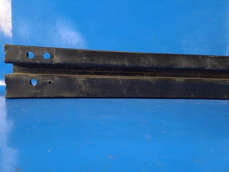 Усилитель заднего бампера CAMRY 70 17-