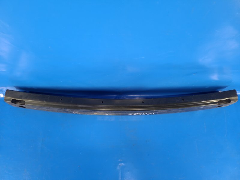 Усилитель заднего бампера CAMRY 70 17- Усилитель заднего бампера CAMRY 70 17-