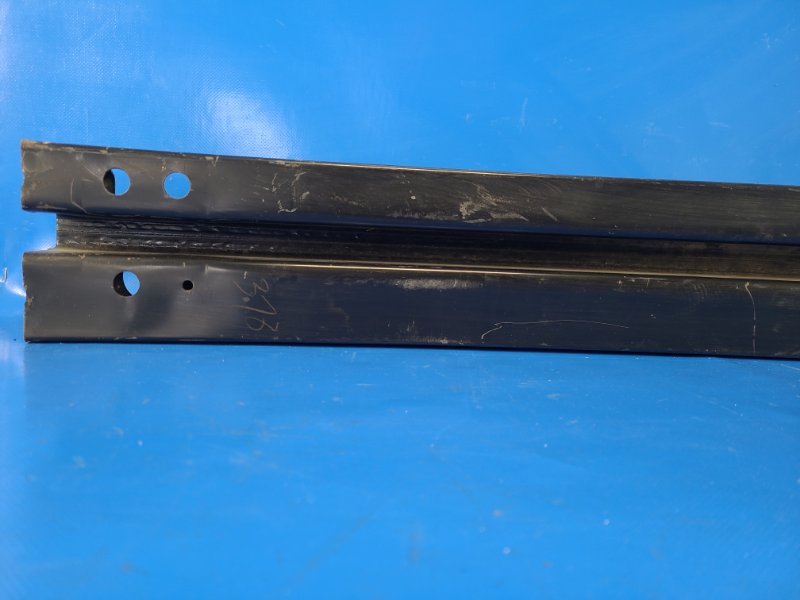 Усилитель заднего бампера CAMRY 70 17-