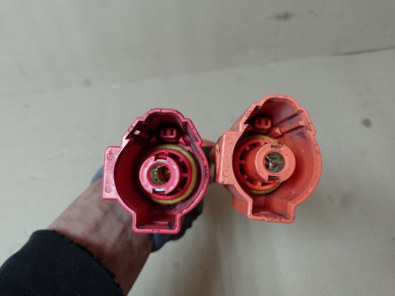 Проводка высоковольтной батареи NISSAN LEAF 10-17