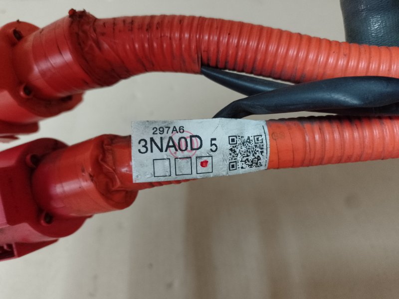 Проводка высоковольтной батареи LEAF 10-17