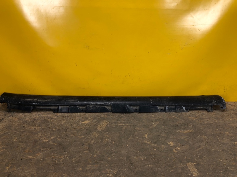 Запчасть накладка порога наружная правая TOYOTA AVENSIS 03-08 75851-05010 Б/У Накладка порога наружная правая TOYOTA AVENSIS 03-08 75851-05010 Б/У