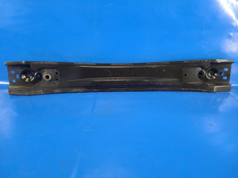 Усилитель заднего бампера COROLLA 18- Усилитель заднего бампера COROLLA 18-