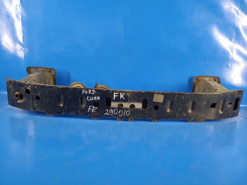 Усилитель переднего бампера FORD FOCUS 04-11 1540638 Б/У