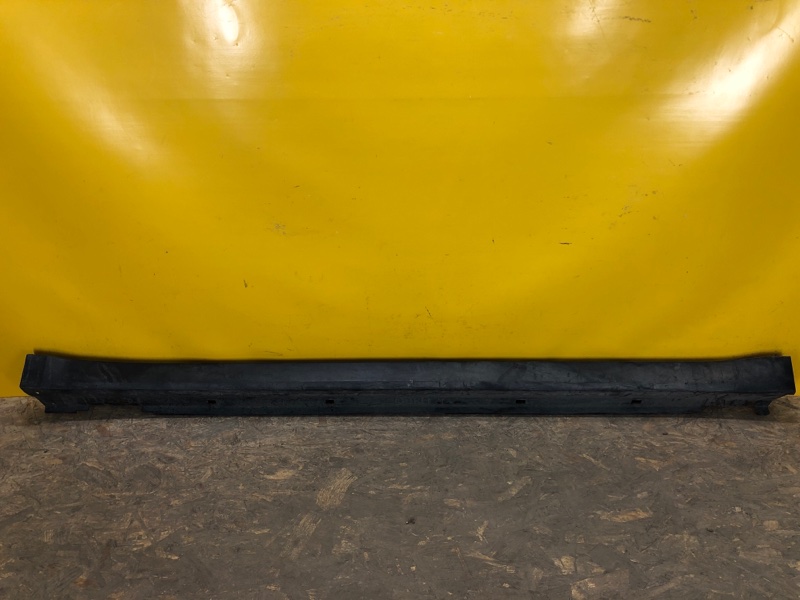 Запчасть накладка порога наружная левая SUBARU OUTBACK 09-14 BR Б/У Накладка порога наружная левая SUBARU OUTBACK 09-14 BR Б/У