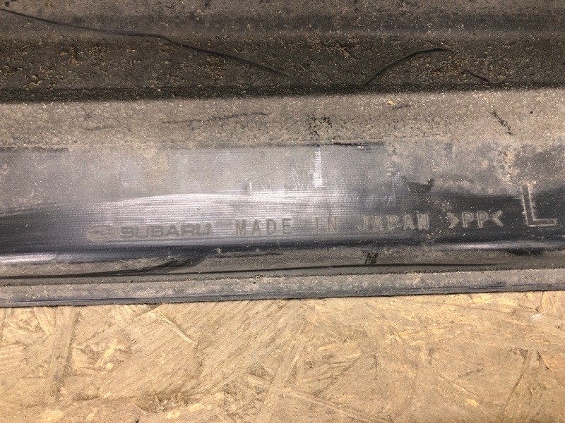 Накладка порога наружная левая OUTBACK 09-14 BR Накладка порога наружная левая OUTBACK 09-14 BR