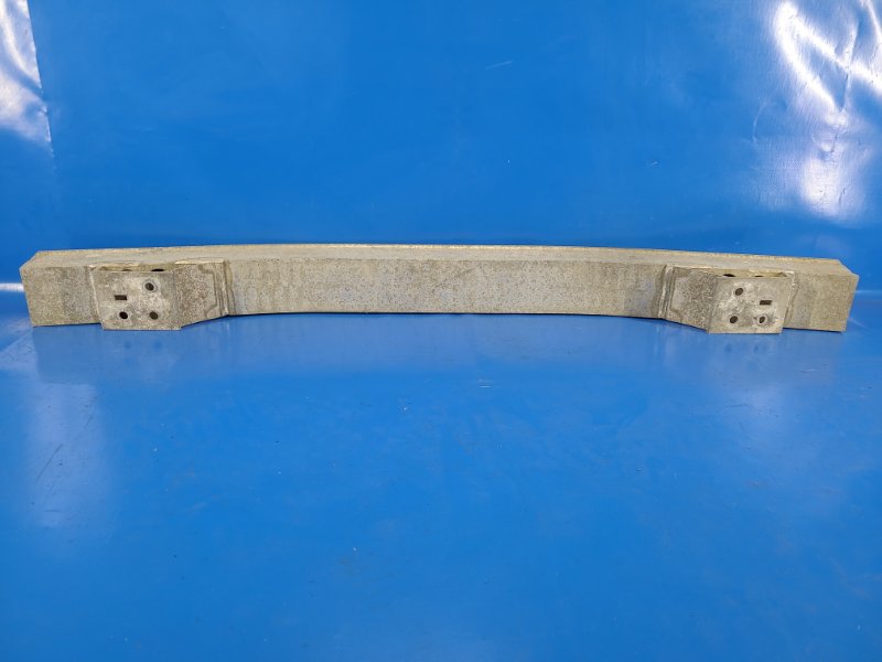 Усилитель заднего бампера LEGACY 09-15 BM