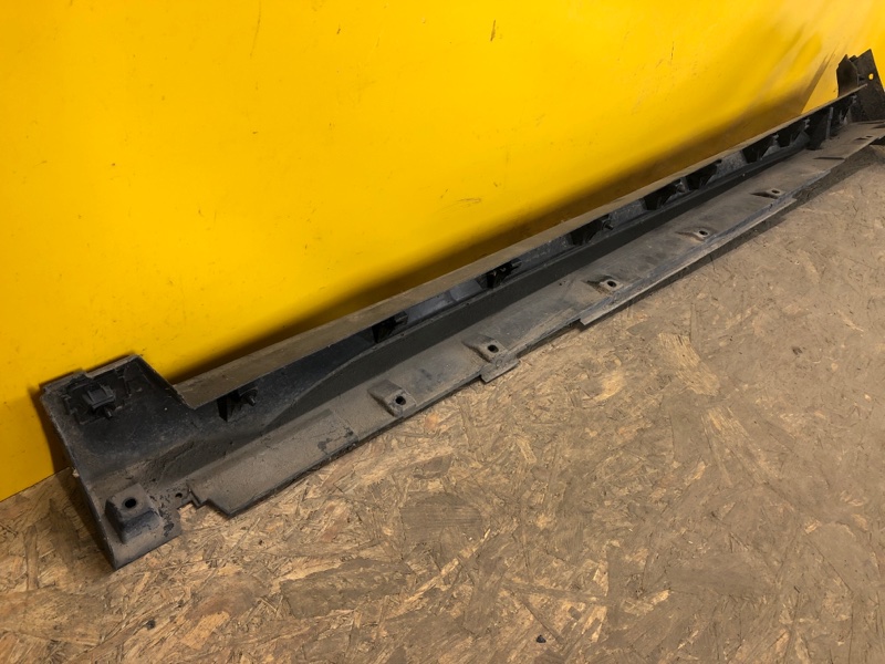 Накладка порога наружная правая NISSAN X-TRAIL/ROGUE T32 13-20