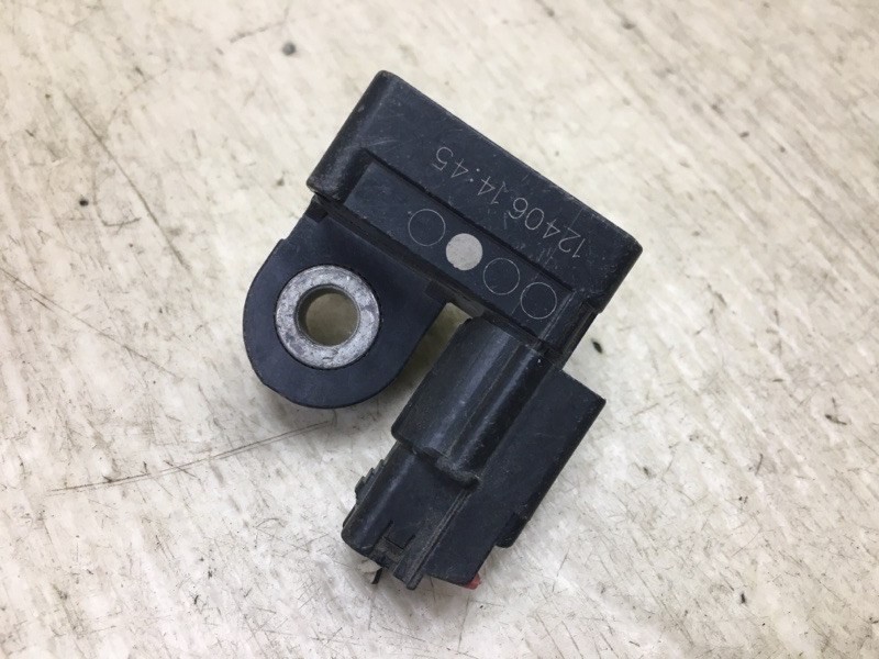 Датчик удара 6 GG 02-07 Датчик удара 6 GG 02-07