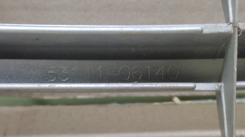 Решетка радиатора TOYOTA CAMRY 40 06-11