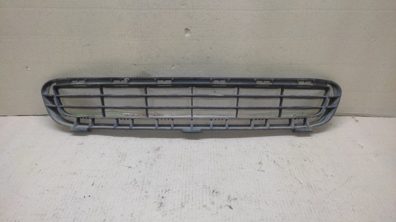 Запчасть решетка переднего бампера TOYOTA CAMRY 40 06-11 53112-06040 Б/У Решетка переднего бампера TOYOTA CAMRY 40 06-11 53112-06040 Б/У