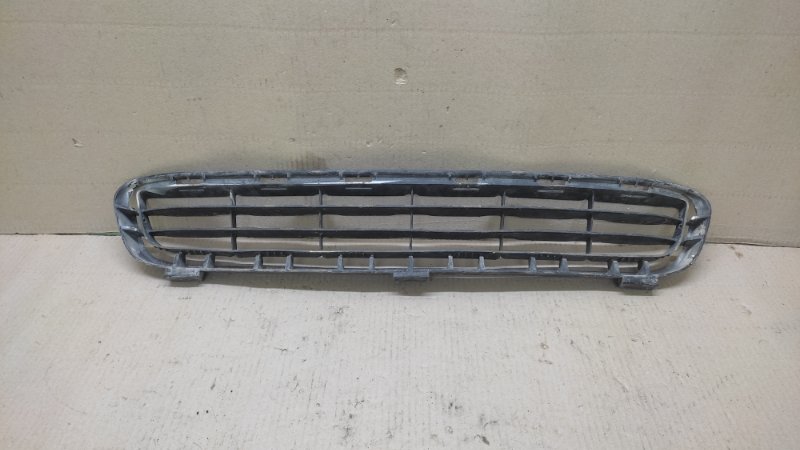 Запчасть решетка переднего бампера TOYOTA CAMRY 40 06-11 53112-06040 Б/У Решетка переднего бампера TOYOTA CAMRY 40 06-11 53112-06040 Б/У