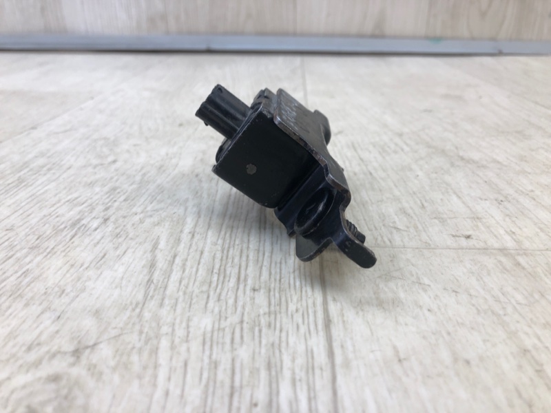 Датчик удара правый SUBARU FORESTER SG 02-07