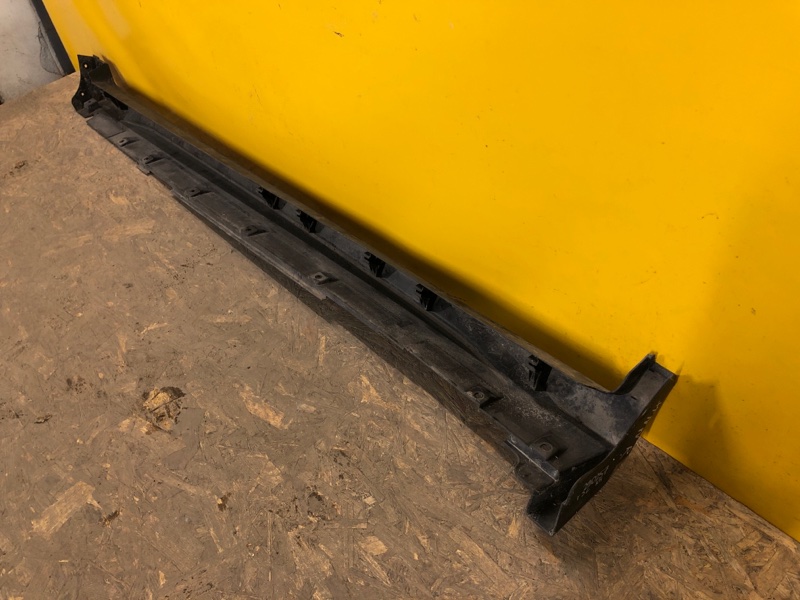 Накладка порога наружная правая X-TRAIL/ROGUE T32 13-20