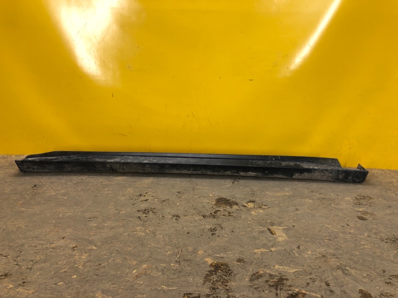 Запчасть накладка порога наружная правая MITSUBISHI OUTLANDER GF 12- 6512A422 Б/У Накладка порога наружная правая MITSUBISHI OUTLANDER GF 12- 6512A422 Б/У