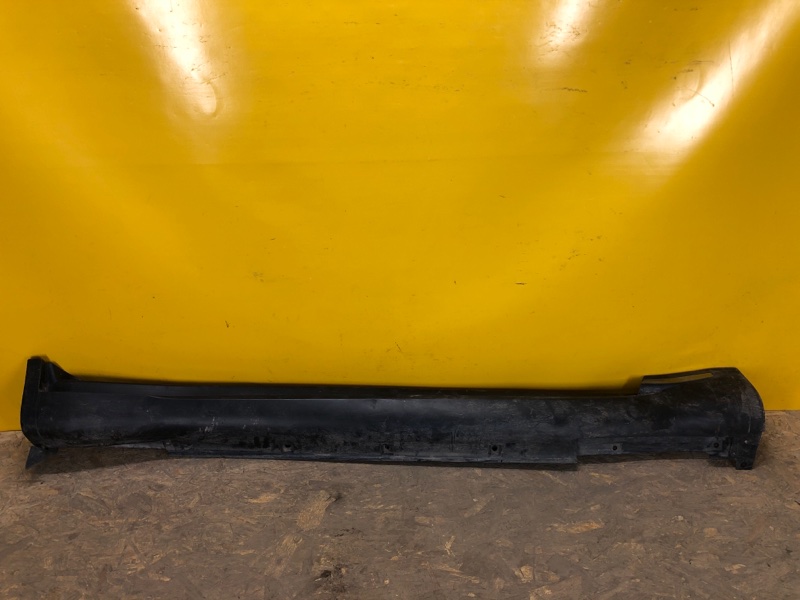 Накладка порога наружная правая INFINITI FX/QX70 S51 08-17 76850-1CB0A Б/У