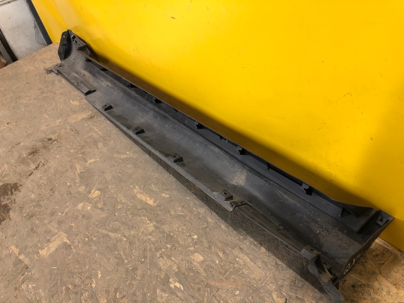 Накладка порога наружная правая FX/QX70 S51 08-17