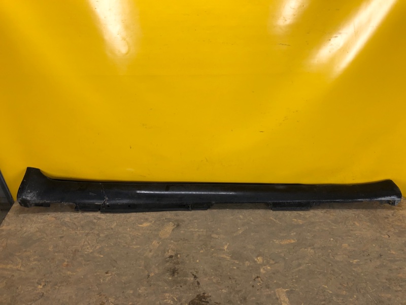 Накладка порога наружная правая LEXUS LS600HL 06-17 75351-50050 Б/У