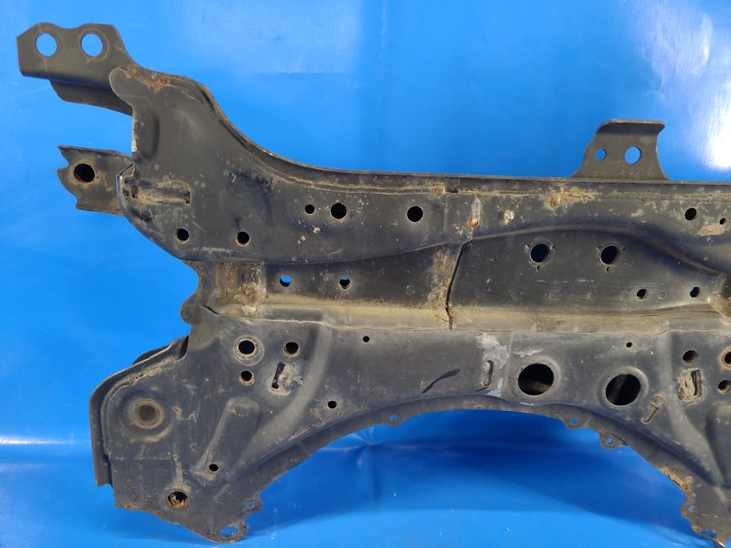 Балка передней подвески AURIS 13-18