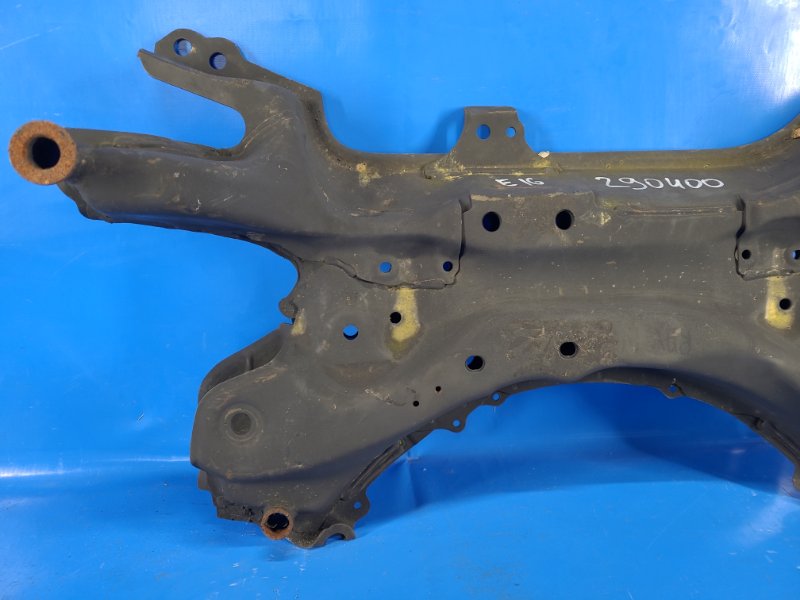 Балка передней подвески COROLLA E16 13-