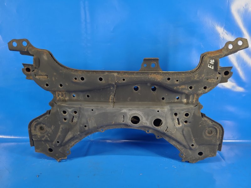 Балка передней подвески TOYOTA COROLLA E16 13- 51201-02102 Б/У