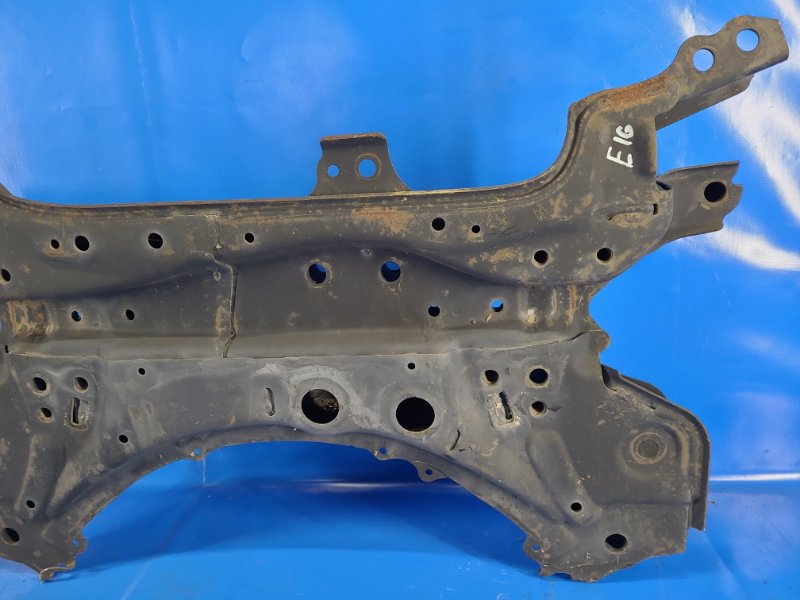 Балка передней подвески TOYOTA COROLLA E16 13-