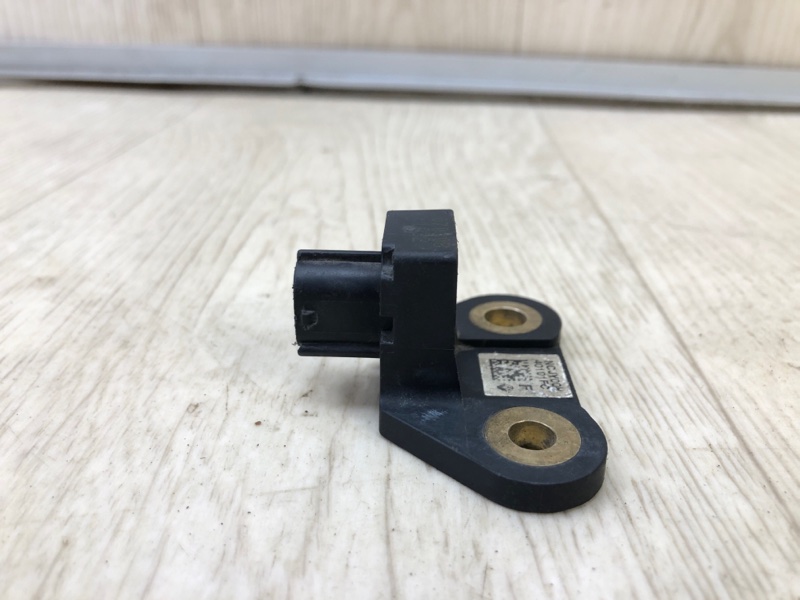 Датчик удара NISSAN MURANO Z51 07-14 Датчик удара NISSAN MURANO Z51 07-14